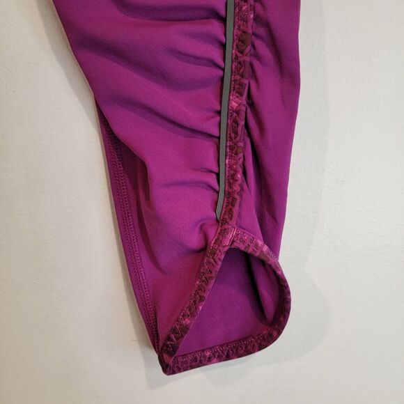 Lululemon Women Real Quick Tight Regal Plum Paradise Geo Regal Plum Multi Size 6 - Picture 7 of 11